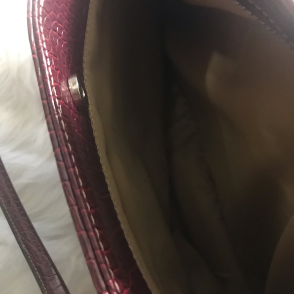 Handbag - Picture 11 of 16